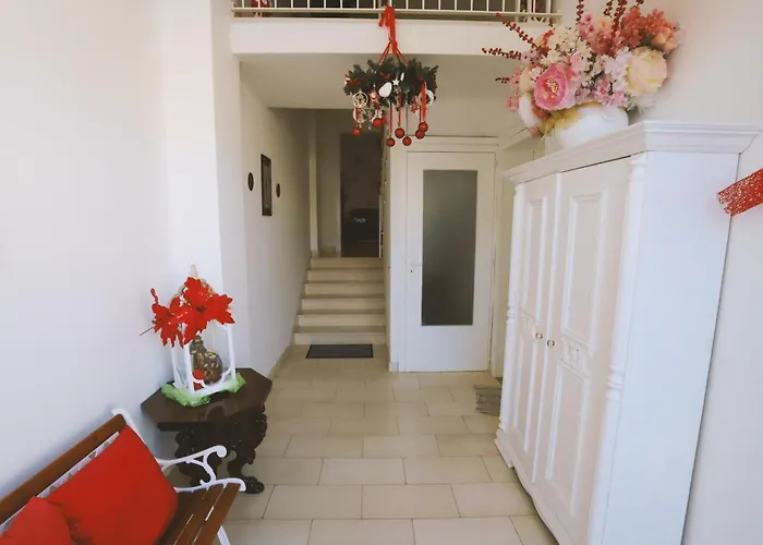 La Maison De Rose