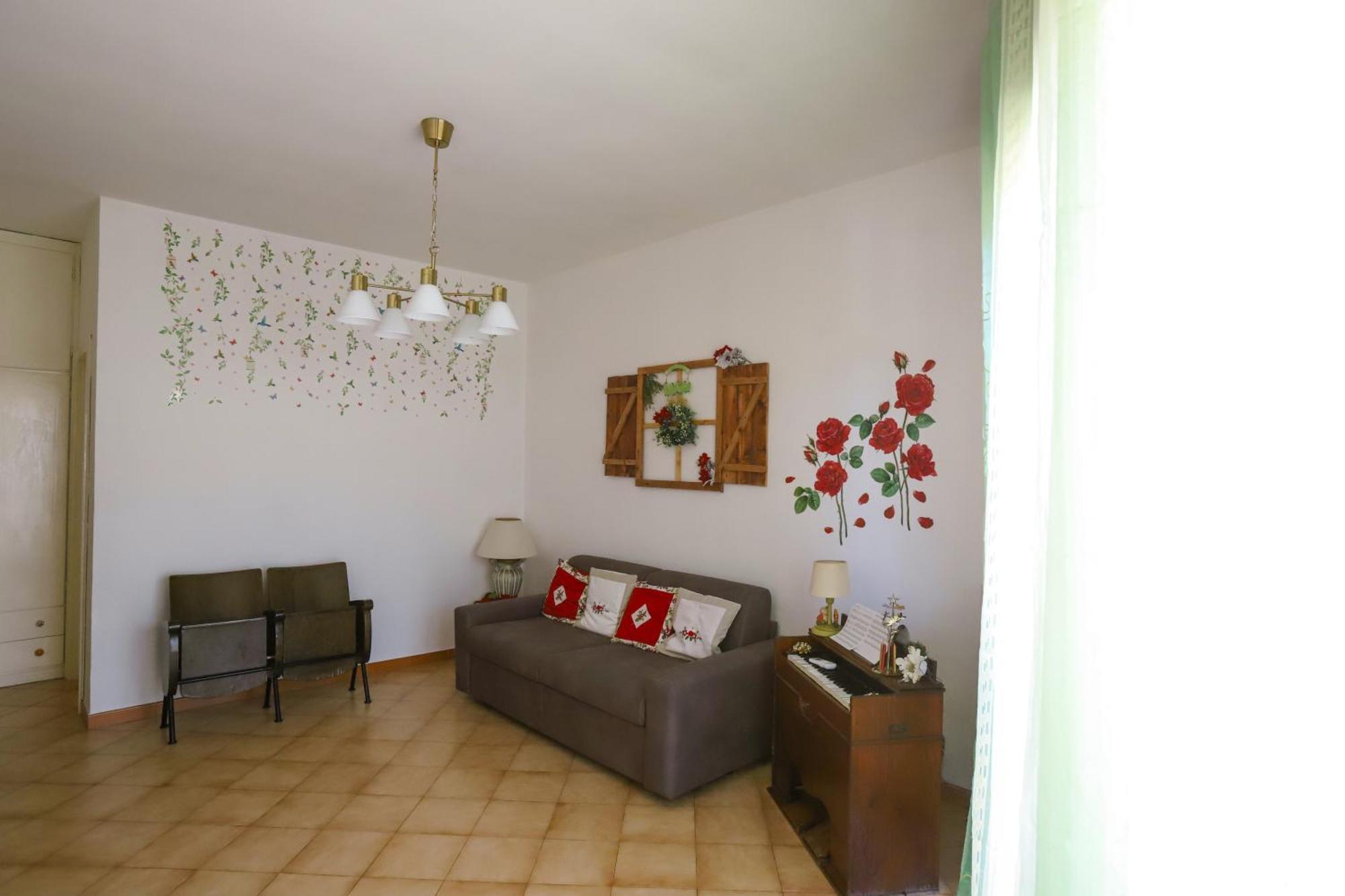 La Maison De Rose